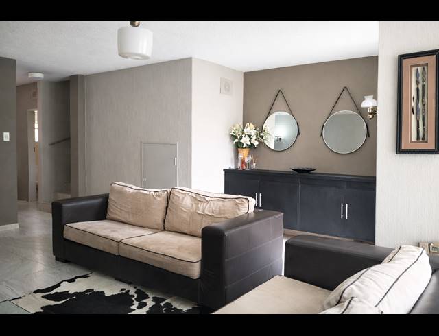 2 BEDROOM DUPLEX FOR SALE IN BLACKHEATH